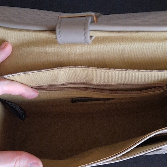 Gray Shoulder Purse - Picture 3 of 4